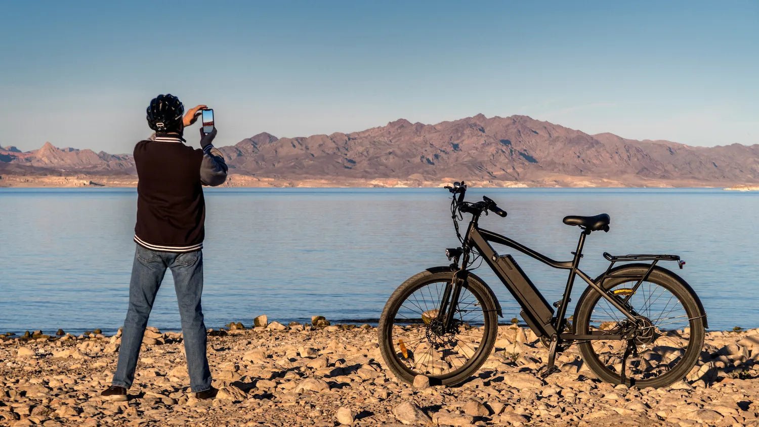 Scenic E-bike with mountains